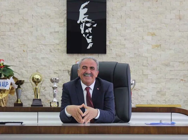 Felahiye Belediye Başkanı Şeref Güleser ve Meclis Üyeleri CHP’den İstifa Etti — haber görseli