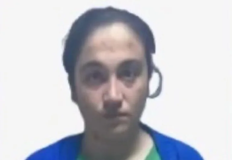 İstanbul'da anne vahşeti! Evlilik dışı dünyaya gelen bebeğini biberona tiner koyarak öldürdü — haber görseli