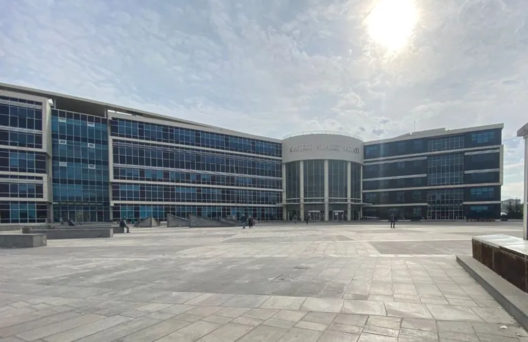 Uyuşturucu Ticaretinden Yargılanan Şahsa 12.5 Yıl Hapis — haber görseli