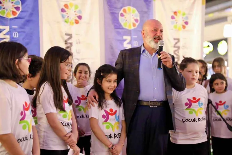 KOCASİNAN ÇOCUK KULÜBÜ’NDEN MUHTEŞEM GÖSTERİ — haber görseli