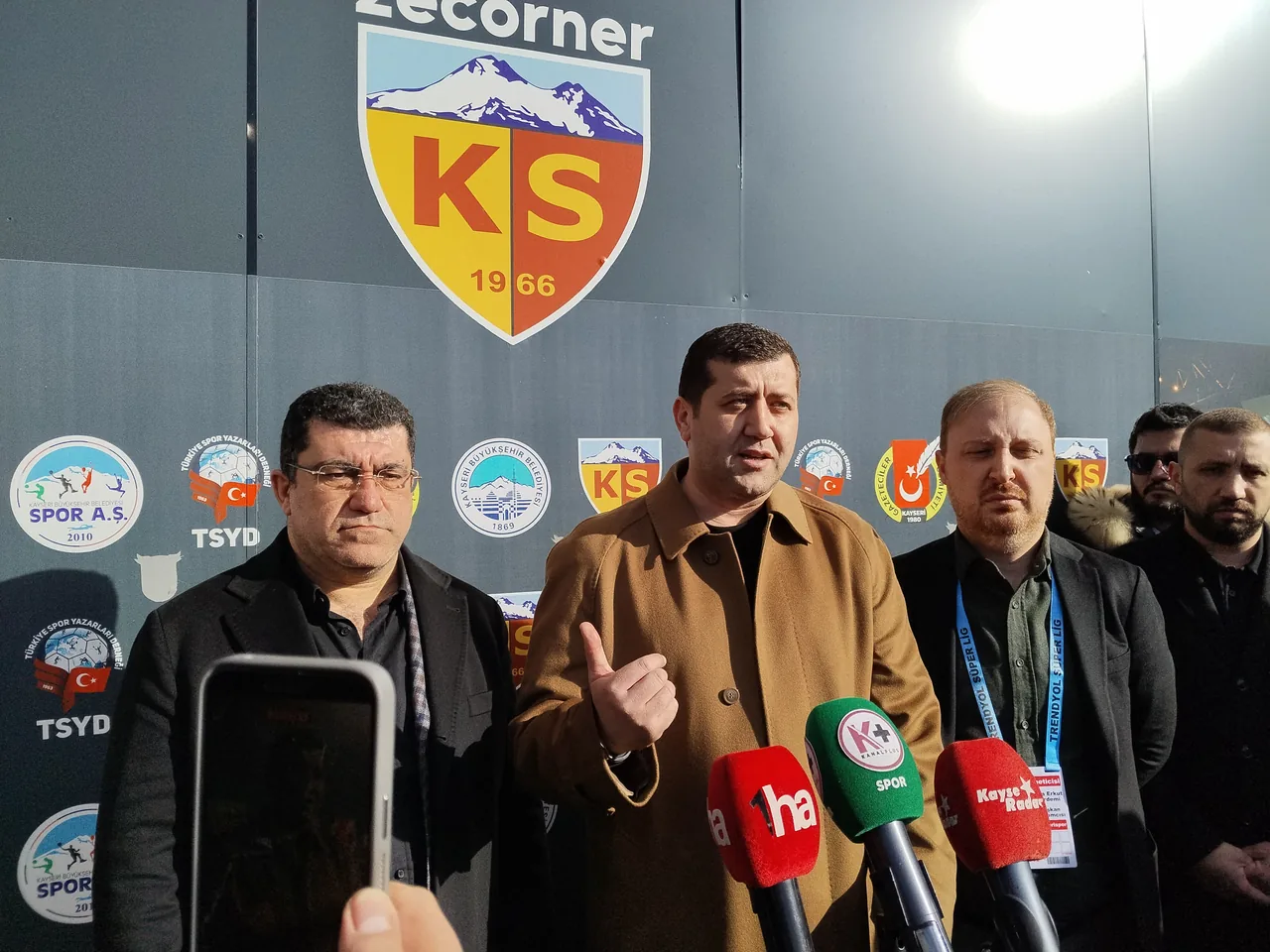 Kayserispor Başkanı Nurettin Açıkalın ve Milletvekili Mustafa Baki Ersoy PFDK’ya Sevk Edildi — haber görseli