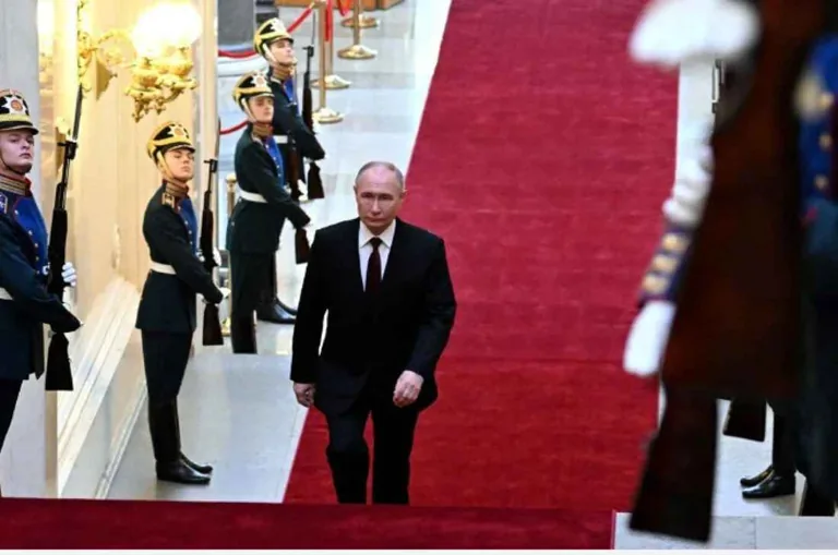 Vladimir Putin, beşinci kez Rusya Devlet Başkanlığı görevine başladı — haber görseli