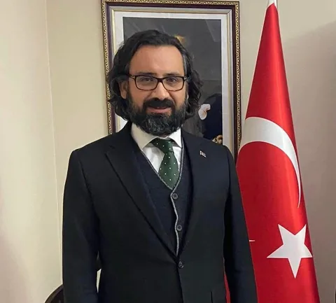 Pınarbaşı Üreticisine Darbe: Veteriner Hekimleri Merkeze Çekip Çiftçiyi Kaderine mi Terk Ediyorsunuz? — haber görseli