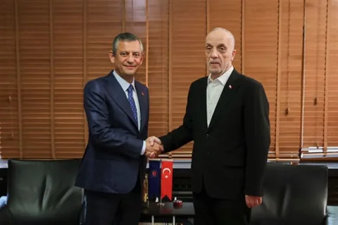 CHP Lideri Özgür Özel’den HAK-İŞ ve TÜRK-İŞ’e Asgari Ücret Ziyareti: Ara Zam Şart  — haber görseli