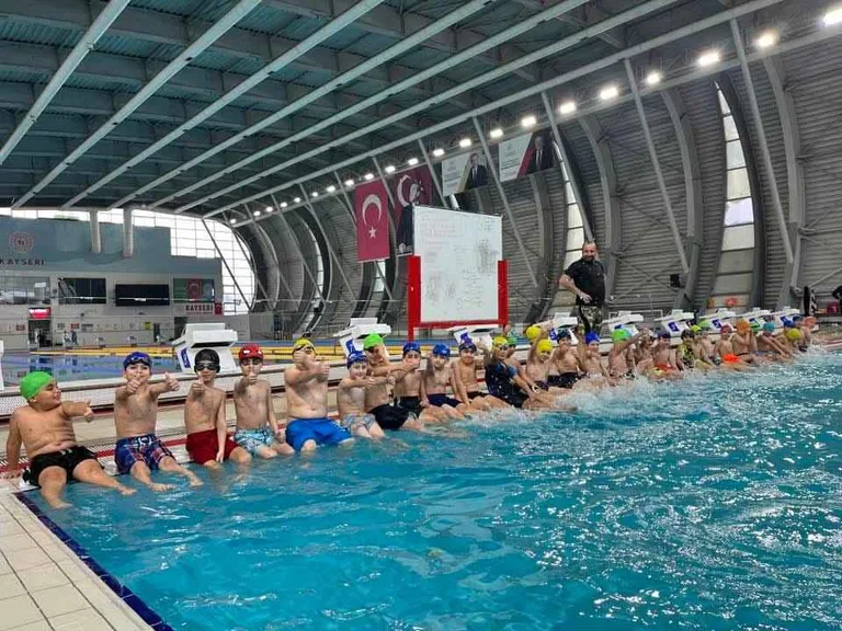 Kayseri’de “Yüzme Bilmeyen Kalmasın” Projesi Devam Ediyor — haber görseli