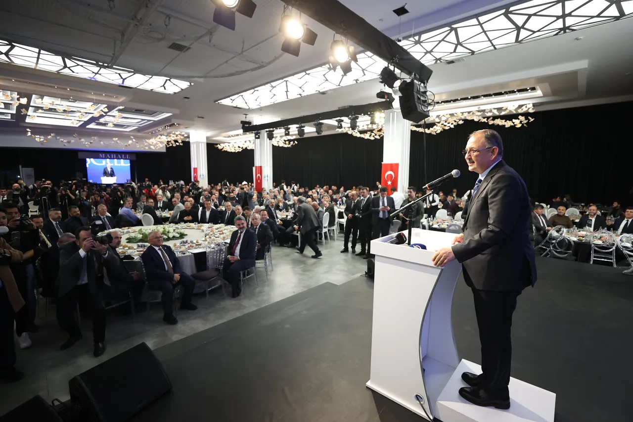 Bakan Mehmet Özhaseki, iş insanları ile bir araya geldi — haber görseli
