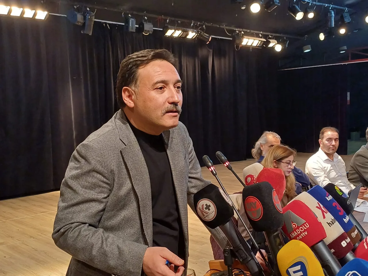 Vali Çiçek’ten Kayseri'ye Tam Destek: “Bu Şehir Mazeret Değil, Üretim Yapıyor! — haber görseli
