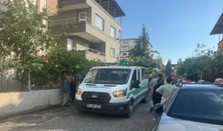Son Dakika... Hatay’da Kadın Cinayeti: Eşini Tüfekle Vurarak Öldürdü — haber görseli