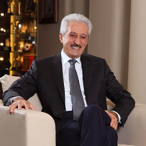 Son Dakika... Mehmet Ali Aydınlar, Fenerbahçe başkanlığına aday olmayacağını açıkladı — haber görseli