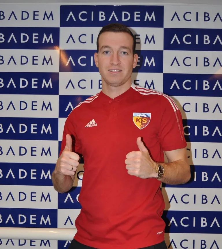 Kayserispor’da Denis Makarov Sakatlandı! Tedavisine Başlandı — haber görseli