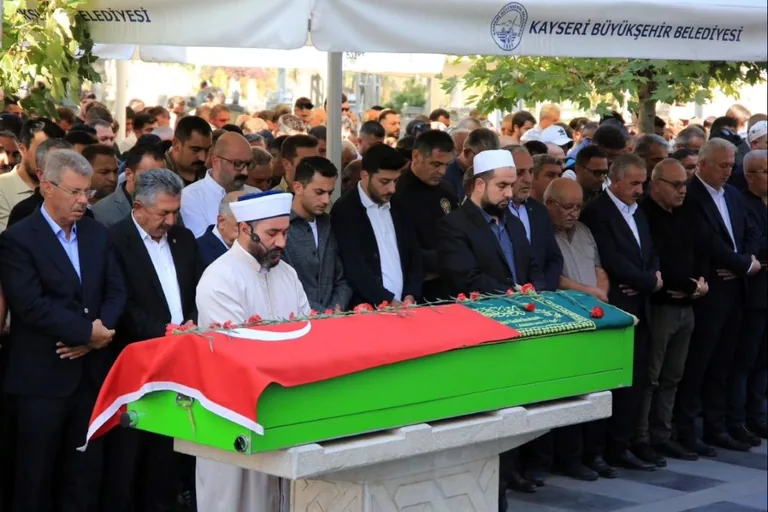 Şeker-İş Sendikası Şube Başkanı Mustafa Kılıç, Son yolculuğuna uğurlandı — haber görseli