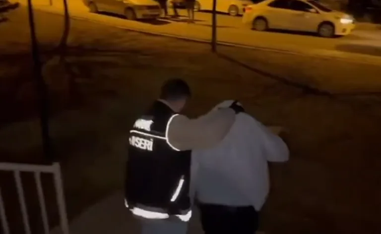 Kayseri’de Nefes Kesen Narkotik Operasyonu! 6 Şüpheli Yakalandı, Cezaevi Firarisi de Var! — haber görseli
