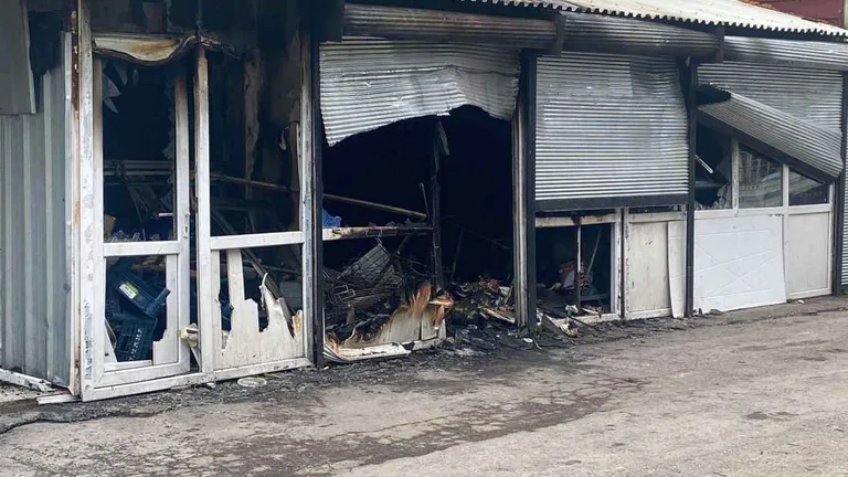 Danışmentgazi Mahallesi’nde yaşanan gerginliğin boyutu gün ağarınca ortaya çıktı — haber görseli