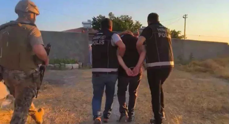 Kayseri'de İHA Destekli Narkotik Operasyonu! 5 Torbacı Tutuklandı — haber görseli