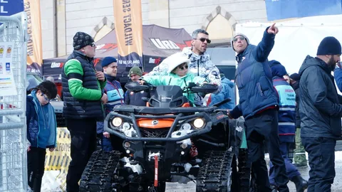 Dünya Şampiyonu Kenan Sofuoğlu, Dünya Snowcross Şampiyonasına Katıldı — haber görseli