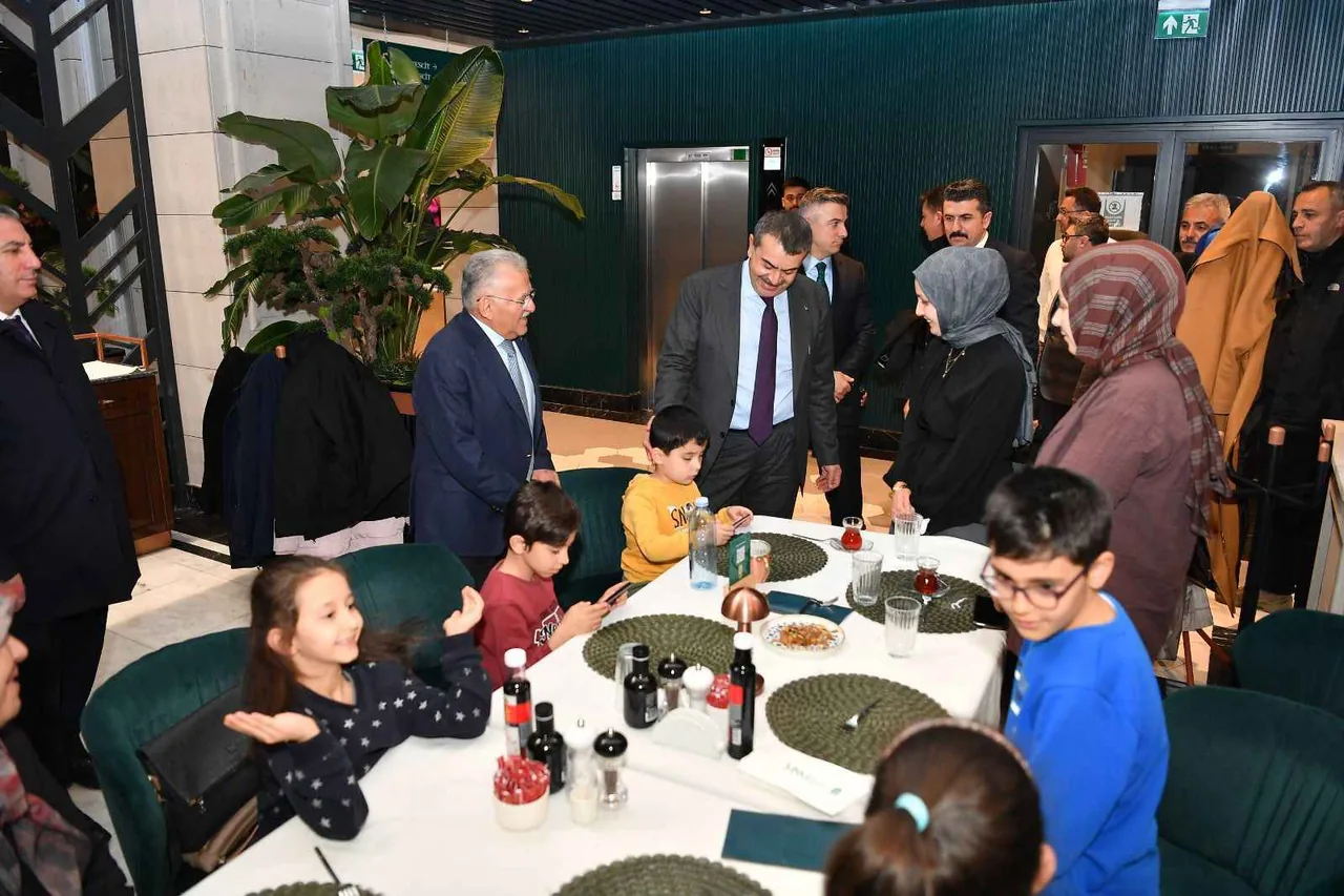 Milli Eğitim Bakanı Yusuf Tekin Kayseri’de Gastronomi Turuna Çıktı — haber görseli