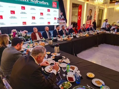 Saadet Partisi, siyasi partilerle ‘Adalet Sofraları’nda buluştu — haber görseli