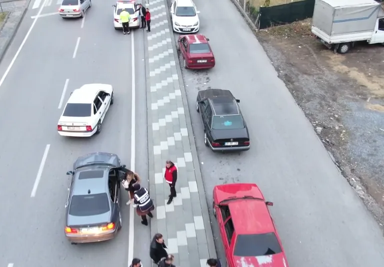Aşayiş Ekipleri 7 Aranan Şahsı Yakaladı — haber görseli