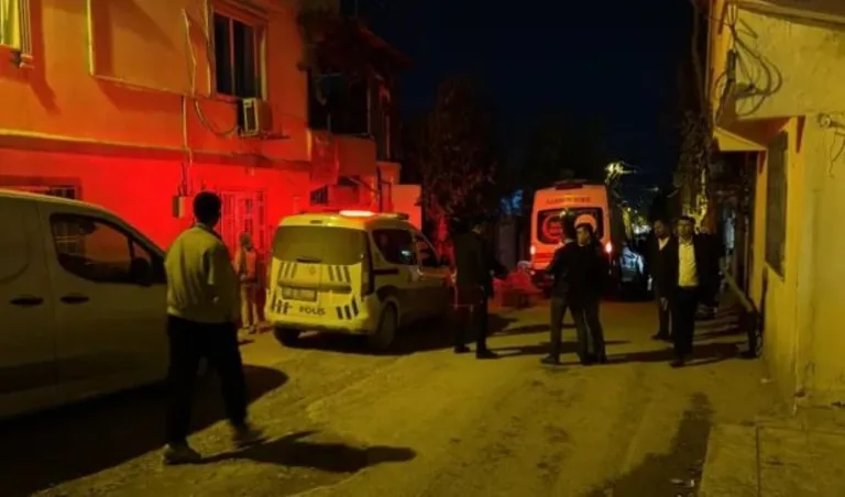Eski Eşini ve Kayınvalidesini Öldürdü, Üvey Kızını Yaraladı, Ardından İntihar Etti — haber görseli