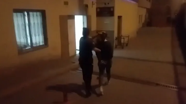 Uyuşturucu Ticaretinden 14 Yıl Hükümlü Firari Kadın Yakalandı! — haber görseli