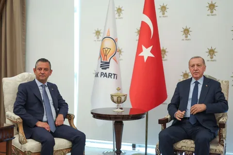 Cumhurbaşkanı Erdoğan 18 yıl sonra ilk kez CHP'yi ziyaret edecek — haber görseli