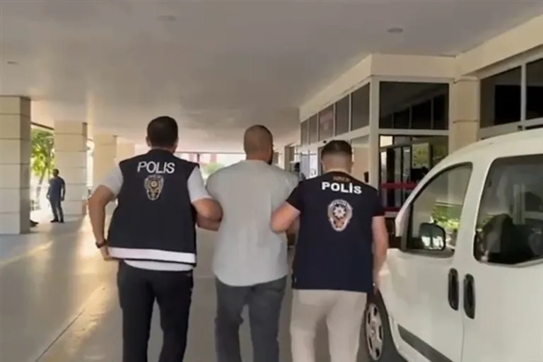 Çevrim içi çocuk istismarı! Yasa dışı bahis..44 İlde Dev Operasyon — haber görseli