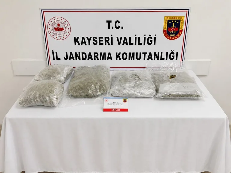 5 kilogram uyuşturucu ile yakalanan şüphelinin CHP’li meclis üyesi olduğu ortaya çıktı — haber görseli
