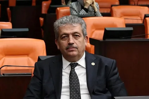 AK Parti Milletvekili Bayar Özsoy Duyurdu: Zamantı Nehri Üzerinde Sulama Projesi İmzalandı — haber görseli