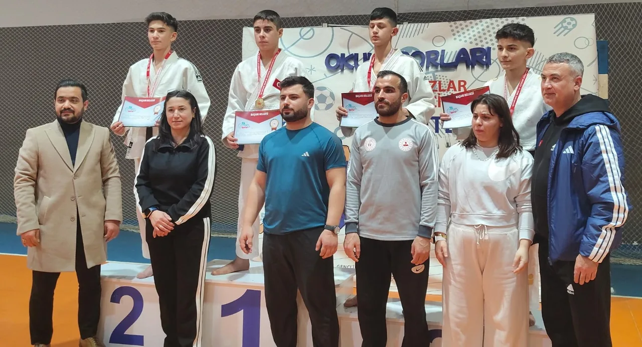 Kayseri’nin Yıldız Judocuları Gaziantep’te Fırtına Gibi Esti: 5 Madalya Birden! — haber görseli