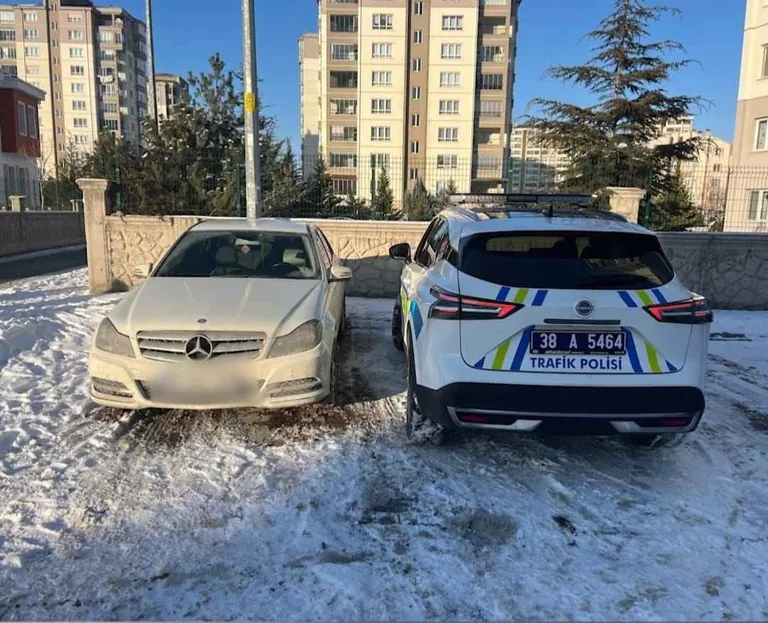 KAYSERİ’DE DRİFT VE TRAFİK MAGANDALARINA AĞIR FATURA: 171 BİN TL CEZA! — haber görseli