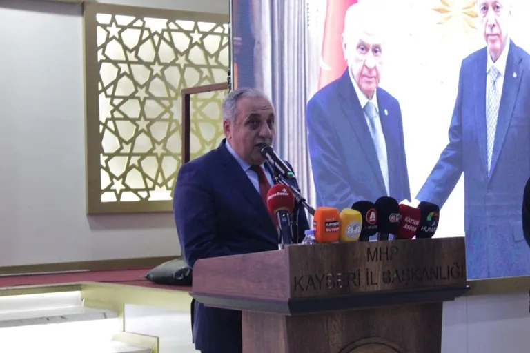 MHP İl Başkanı Demirezen, “17 belediyenin tamamını rekor oyla kazanacağımıza inancımız tam” — haber görseli
