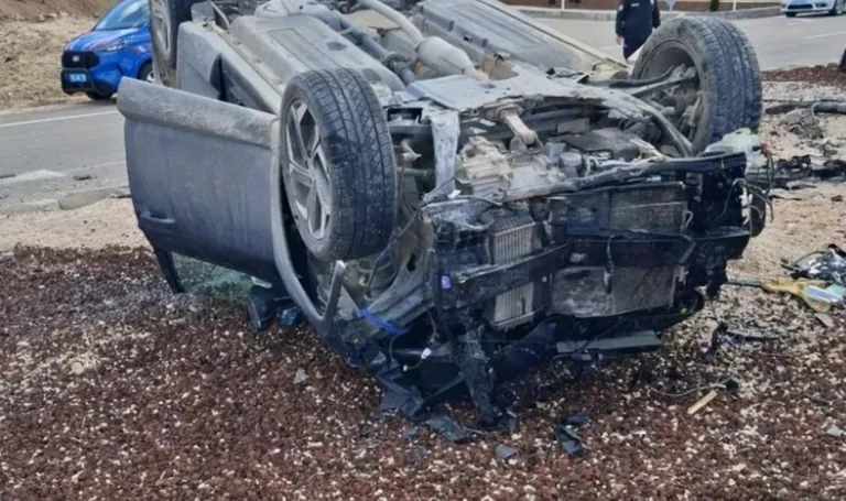 SonDakika Haber.. Aksaray'da Korkunç Kaza! 1 Ölü, 1'i Ağır 2 Yaralı — haber görseli
