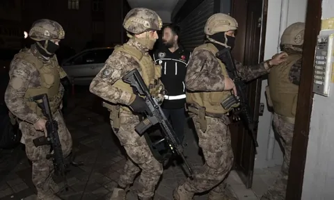 Kayseri Dahil 76 İlde Dev Operasyon: 595 Gözaltı, 2 Ton Uyuşturucu Ele Geçirildi — haber görseli