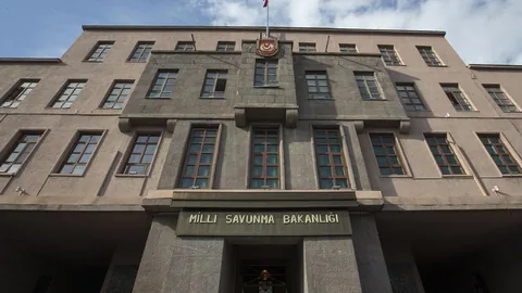 İran'ın sınır dışı edeceği 2 milyon göçmen Türkiye'ye mi gelecek? MSB'den açıklama var — haber görseli