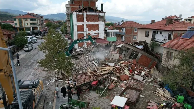 Sondakika : Balıkesir Sındırgı artık afet bölgesi! — haber görseli