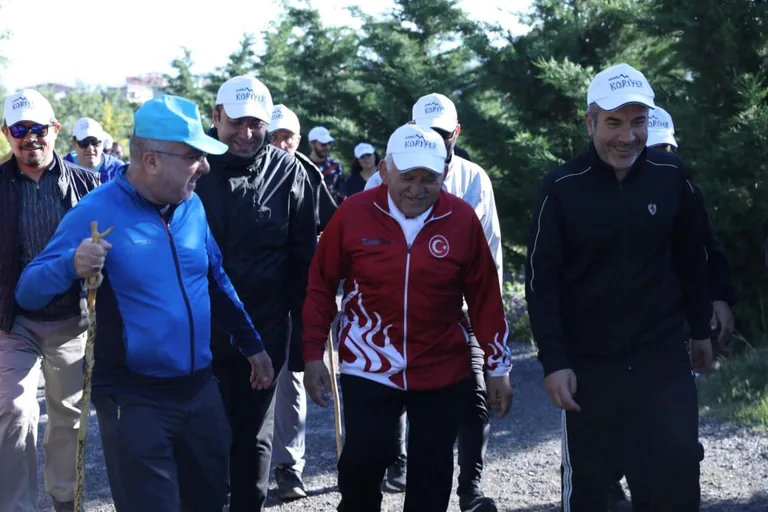 Büyükşehir Kariyer Merkezi’nden Doğa Yürüyüşü — haber görseli