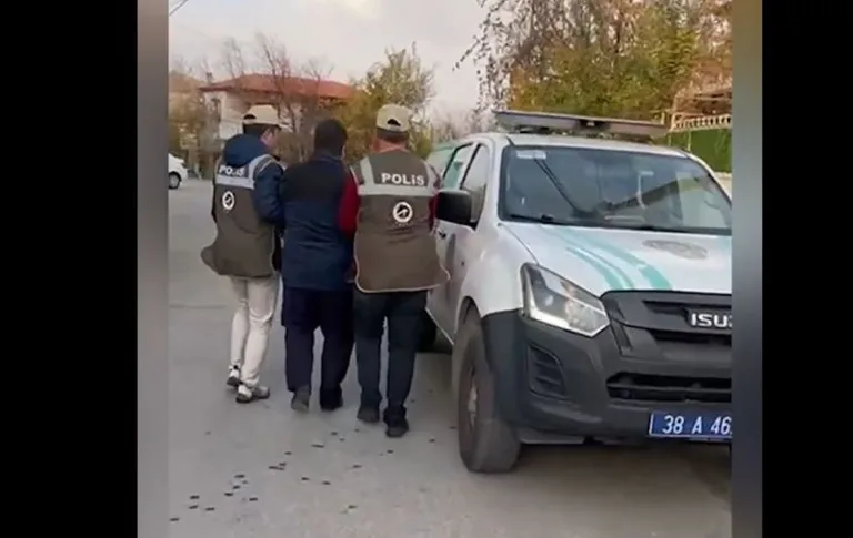 Kayseri’de Sahipsiz Kediye Çarpıp Kaçan Sürücüye 12 Bin 372 Lira Ceza — haber görseli