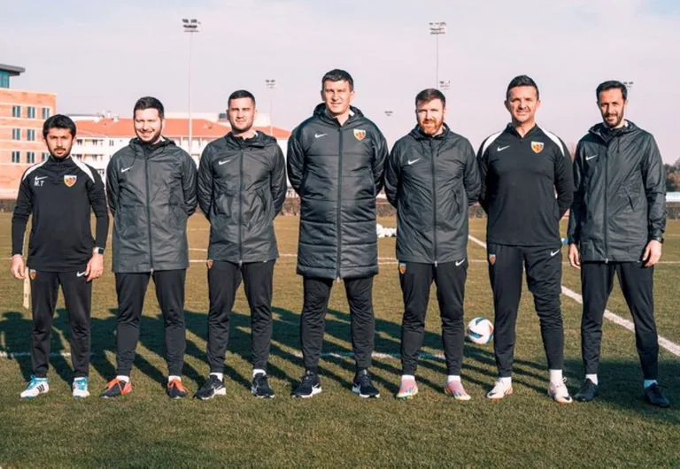Kayserispor'un Yeni Teknik Ekibi Belirlendi! Sergej Jakirovic,  6 yardımcı antrenörle çalışacak!  — haber görseli