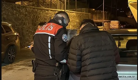 Son dakika Erzurum...Sigortasız, Muayenesiz Kamyonetin EHLİYETSİZ Sürücüsüne 83 Bin TL Ceza — haber görseli