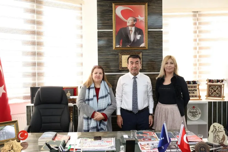Başkan SELAHATTİN METİN, Çalışan Gazeteciler Günü'nde Basın Mensuplarıyla Bir Araya Geldi — haber görseli