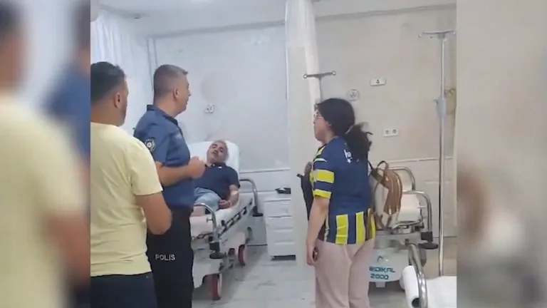 Polis ekipleri, araç başında kalp krizi geçiren vatandaşı hastaneye yetiştirdi — haber görseli