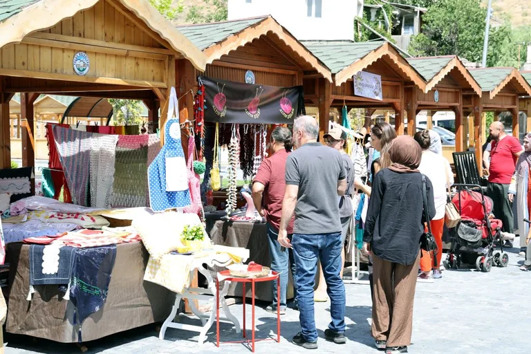 Kadın Girişimcilerin Buluşma Noktası: Maharetli Eller Kadın Üretici Pazarı — haber görseli