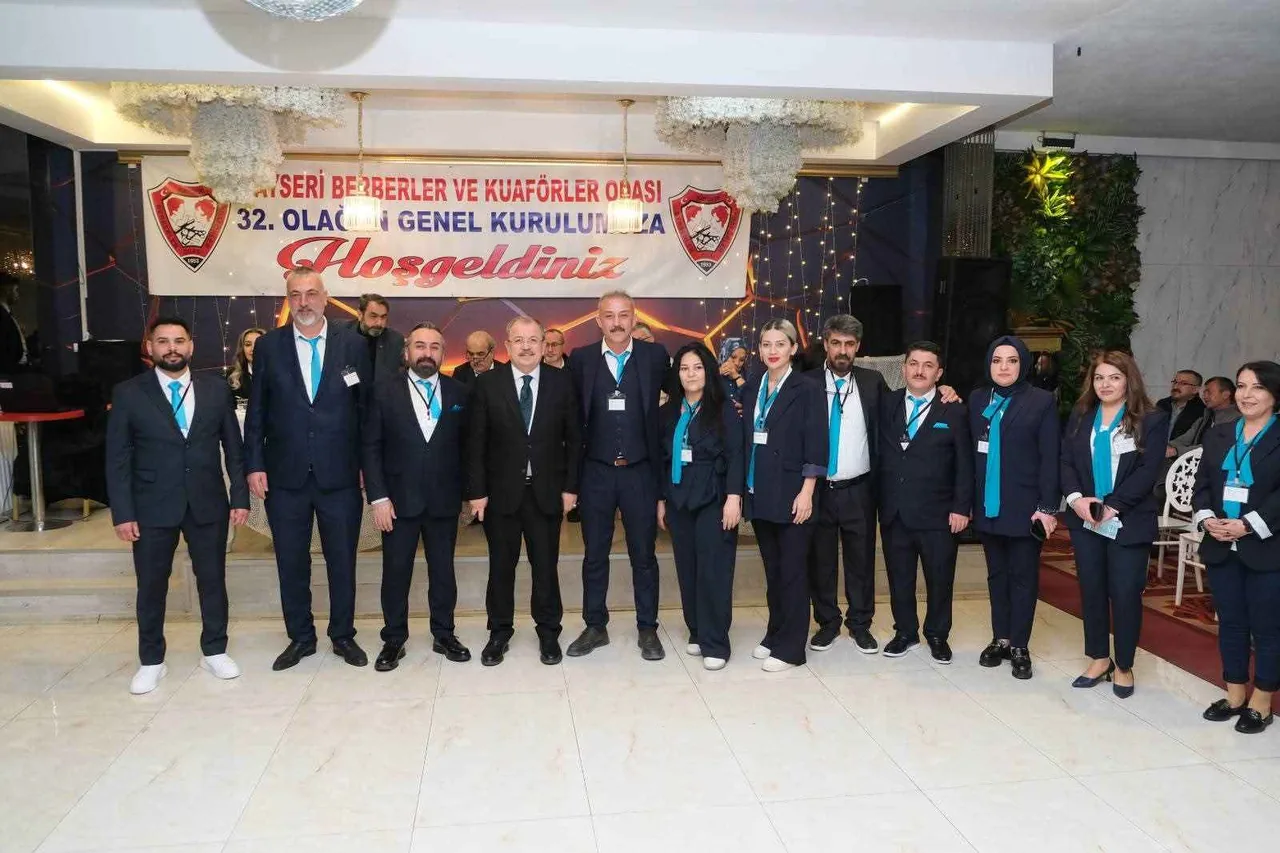 Berberler ve Kuaförler Odası’nda yeni başkan: Serhat Özkardaş — haber görseli