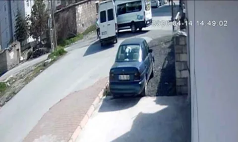Son Dakika... Kayseri’de Öğrenci Servisleri Çarpıştı: 8 Yaralı — haber görseli
