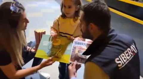 SİBERAY, şehit ve gazi çocuklarıyla çizgi film gösteriminde bir araya geldi — haber görseli