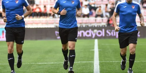 Sivasspor - Kayserispor Maçını Murat Erdoğan Yönetecek — haber görseli