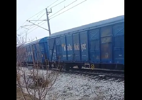 Kayseri'den Sivas İstikametine Giden Yük Treninin Vagonu Raydan Çıktı! — haber görseli