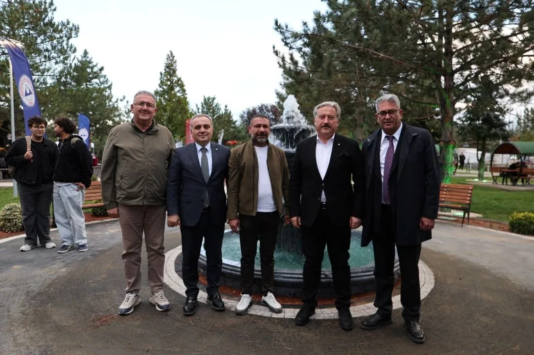 Erciyes Üniversitesi’nde Gençlik Parkı Açıldı! Açılış Konserle Taçlandı — haber görseli