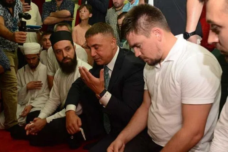 Sedat Peker Kayseri’deki silahlı saldırı İle İlgili haberi retweet etti — haber görseli