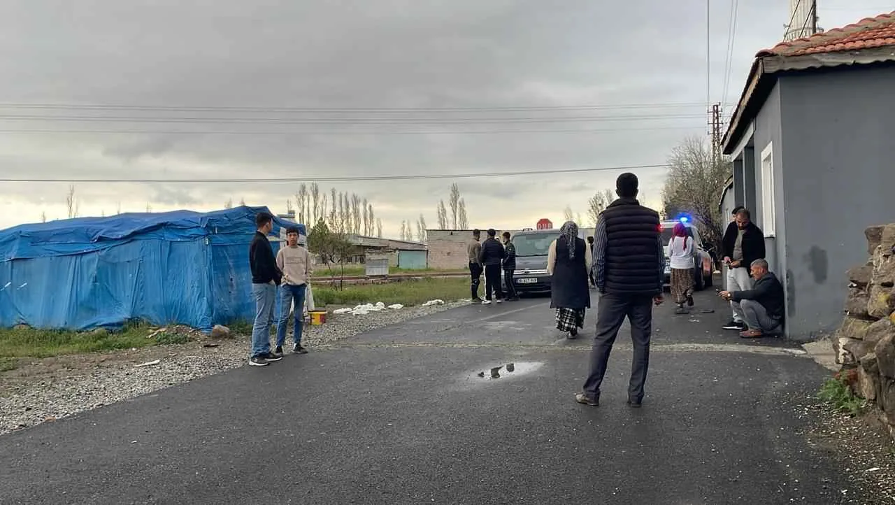 Kayseri Talatpaşa'da İki Grup Arasında Kavga! 3 Yaralı — haber görseli